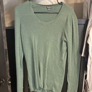 Eddie Bauer Women's Sage Green Ribbed Scoop-Neck Sweater